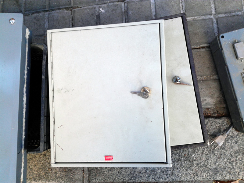 material ferreteria griferia electricidad consultar modelos y cantidades